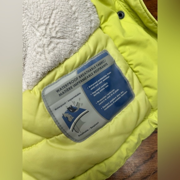 Colombia jacket - Picture 7 of 10